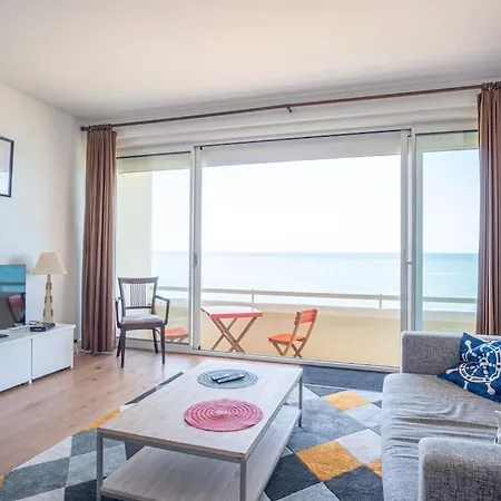 L'appel De La - Front De Parking Privatif Étretat