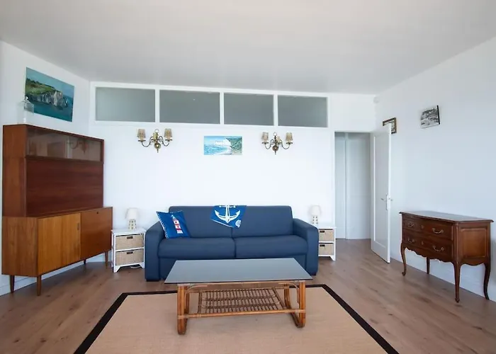 L'appel De La - Front De Parking Privatif * Etretat