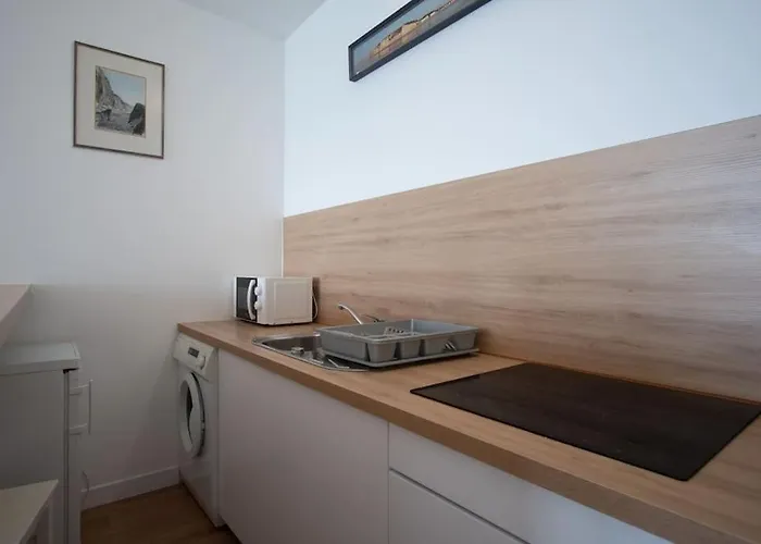 L'appel De La - Front De Parking Privatif Apartment *